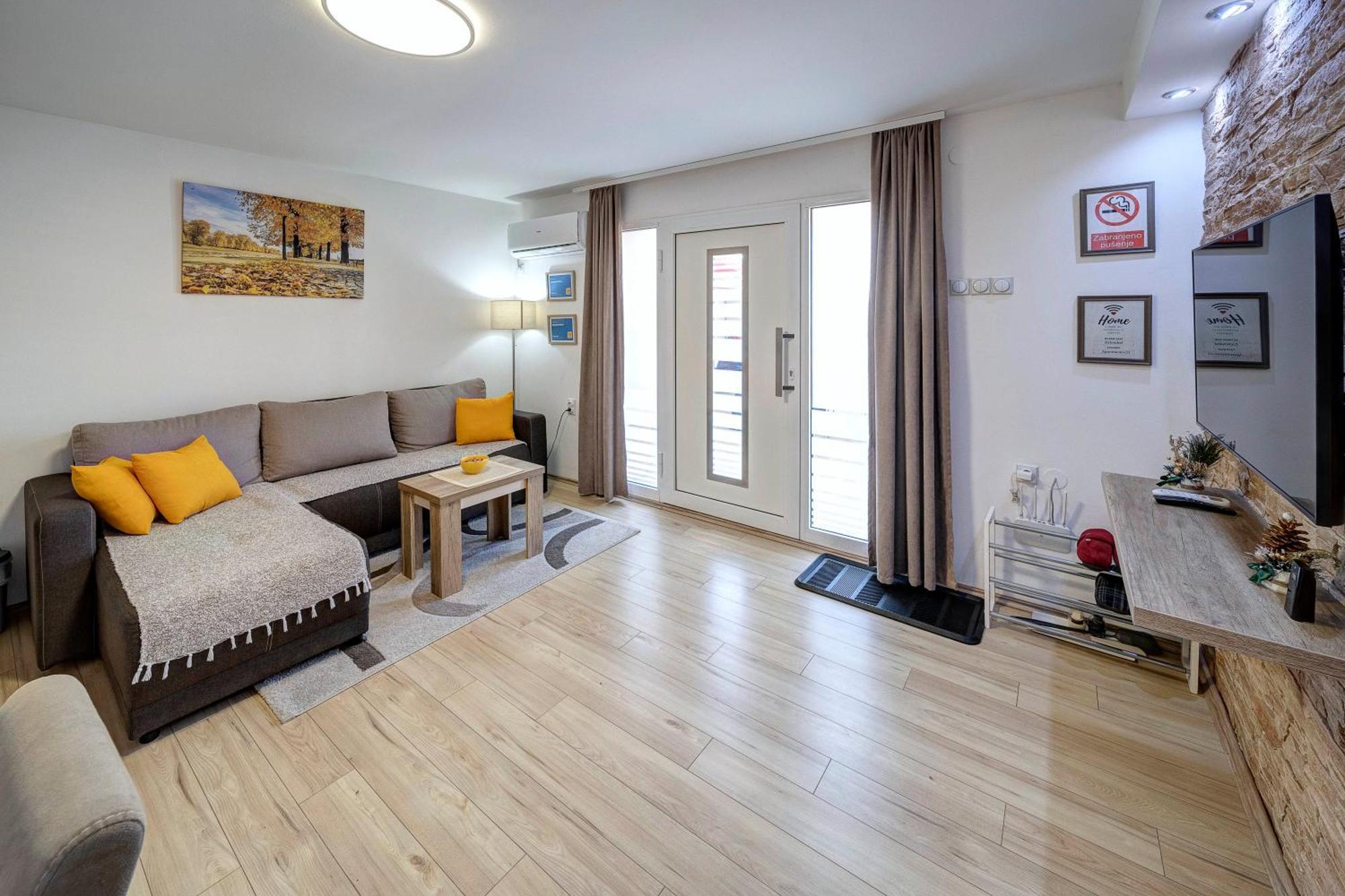 Apartman Nena Pirot Buitenkant foto